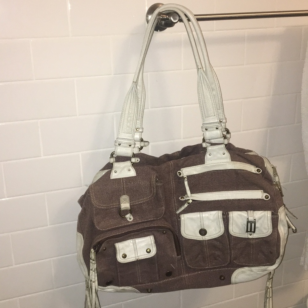 Brown and whit bag.